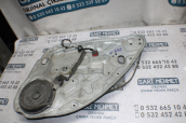 Oto Çıkma Parça / Ford / Focus / Oto Cam / Cam Krikosu / Çıkma Parça 