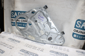 Oto Çıkma Parça / Ford / Focus / Oto Cam / Cam Krikosu / Çıkma Parça 