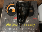 969105338R Clio 5 Orta Konsol Bakaliti Orjinal Çıkma