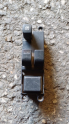 1997-2001 Nissan Skystar Sol Ön Cam Düğme Takımı