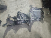 Oto Çıkma Parça / Renault / Clio / Motor / Bağlantı Braketi / Çıkma Parça 