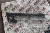 Oto Çıkma Parça / Volkswagen / Caddy / Oto Cam / Ön Cam Izgarası / Çıkma Parça 