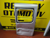 Oto Çıkma Parça / Renault / Trafic / Kaporta & Karoser / Bagaj Kapağı / Çıkma Parça 