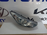 Oto Çıkma Parça / Hyundai / i30 / Far & Stop / Sağ Ön Far / Çıkma Parça 