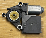 Oto Çıkma Parça / Volkswagen / Caddy / Oto Cam / Cam Motoru / Çıkma Parça 