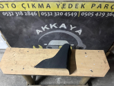 9673886677 Peugeot 208 Konsol Kaplaması Arka Sağ Çıkma