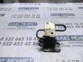 ÇIKMA SKODA OCTAVİA A4 KASA SAĞ ÖN KAPI MENTEŞESİ ALT