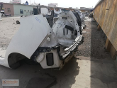 Oto Çıkma Parça / Volkswagen / Golf / Tampon / Orta Izgara / Çıkma Parça 