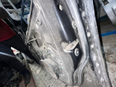 Volkswagen Golf 5 sağ ön kapı kilidi 2004-2010