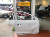 FLUENCE SAĞ ÖN KAAPI ORJİNAL