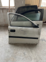 Opel corsa b sağ ön kapı