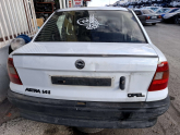 ÖZMEN OPEL ASTRA F SEDAN ÇIKMA ARKA BAGAJ CAMI CAM