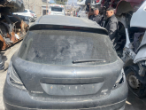 Peugeot 207 bagaj kapağı