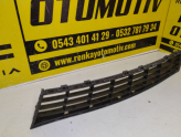 Oto Çıkma Parça / Renault / Clio / Tampon / Orta Izgara / Çıkma Parça 