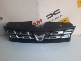 Oto Çıkma Parça / Dacia / Duster / Tampon / Tampon Izgarası / Çıkma Parça 