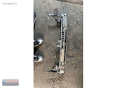 Oto Çıkma Parça / Seat / Leon / Tampon / Tampon Demiri / Çıkma Parça 