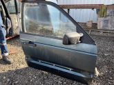 Oto Çıkma Parça / Volkswagen / Passat / Kaporta & Karoser / Sağ Ön Kapı / Çıkma Parça 