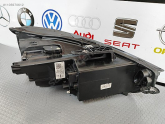 Oto Çıkma Parça / Seat / Leon / Far & Stop / Sağ Ön Far / Çıkma Parça 