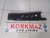 Oto Çıkma Parça / Mercedes / B Serisi / Kaporta & Karoser / Sol Ön Kapı / Çıkma Parça 