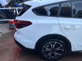 FORD FOCUS ACTİVE STW SAĞ SOL ARKA ÇAMURLUK BEYAZ HATASIZ