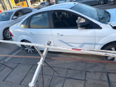 Oto Çıkma Parça / Ford / Focus / Kaporta & Karoser / Sağ Ön Kapı / Çıkma Parça 