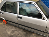 Oto Çıkma Parça / Tofaş / Doğan  / Kaporta & Karoser / Sağ Ön Kapı / Çıkma Parça 