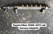 TOYOTA HİLUX 2006-2011 RAİL BORUSU MÜŞÜRLÜ            (XS1004S26)