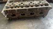 Oto Çıkma Parça / Volkswagen / Passat / Motor / Silindir Kapağı / Çıkma Parça 