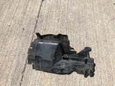 VOLVO S60 2015-2018 SOL ALT RAKYATÖR DESTEK BRAKETİ 31353553