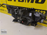 Oto Çıkma Parça / Renault / Clio / Far & Stop / Sağ Ön Far / Çıkma Parça 