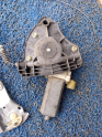 Oto Çıkma Parça / Renault / Clio / Oto Cam / Cam Krikosu / Çıkma Parça 