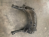 Oto Çıkma Parça / Fiat / Linea / Motor / Bağlantı Braketi / Çıkma Parça 