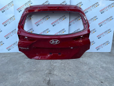 Hyundai kona arka bagaj kapagı (az hasarlı)