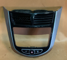 Oto Çıkma Parça / Hyundai / Accent / Teyp / Teyp Çerçevesi / Çıkma Parça 