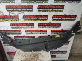 TOYOTA RAV4 RADYATÖR ÜST PLASTİĞİ