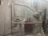 2005 Isuzu D-max sağ ön kapı