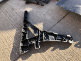 Oto Çıkma Parça / Land Rover / Range Rover / Tampon / Tampon Braketi / Çıkma Parça 