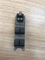 Oto Çıkma Parça / Toyota / Corolla / Oto Cam / Cam Düğmesi / Sıfır Parça 