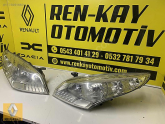 Oto Çıkma Parça / Renault / Megane / Far & Stop / Sağ Ön Far / Çıkma Parça 