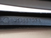 Oto Çıkma Parça / Volkswagen / Golf / Oto Cam / Silecek Kolu / Çıkma Parça 