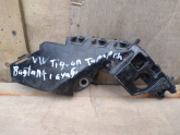 Vw tiguan tampon bağlanti ayağı 5na807049