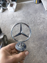 Mercedes kaput arması