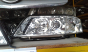 Oto Çıkma Parça / Audi / A6 / Far & Stop / Sağ Ön Far / Çıkma Parça 