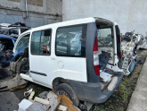 Fiat doblo 1 komple arka