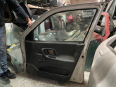 Oto Çıkma Parça / Volkswagen / Polo / Kaporta & Karoser / Dış Kapı Kolu / Çıkma Parça 