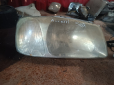 Hyundai accent sağ ön far