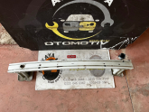 Oto Çıkma Parça / Renault / Trafic / Tampon / Tampon Demiri / Çıkma Parça 