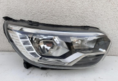 Oto Çıkma Parça / Renault / Express / Far & Stop / Sağ Ön Far / Çıkma Parça 