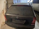 W203 Mercedes stationwagon arka sol stop