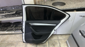 Oto Çıkma Parça / Skoda / Octavia / Kaporta & Karoser / Sağ Arka Kapı / Çıkma Parça 